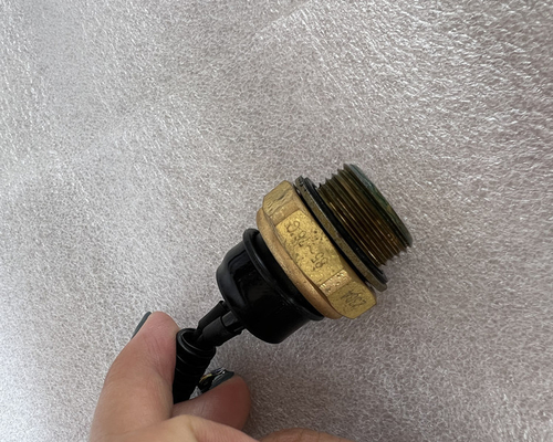 SSHA5539W0484 Temperature Control Switch Assembly for Fukuda Medium-Sized Truck Series